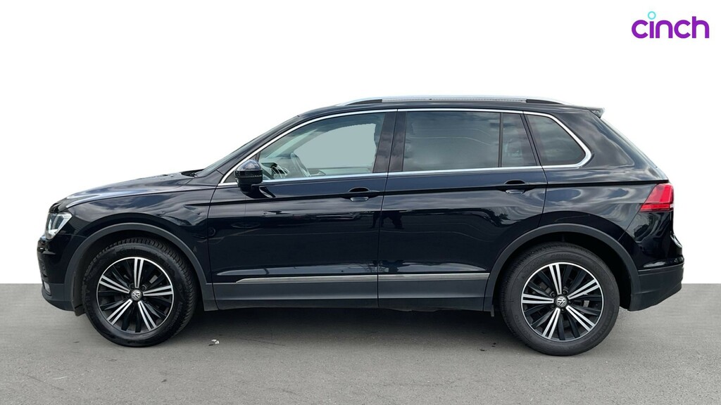Volkswagen Tiguan Se Navigation Black #7