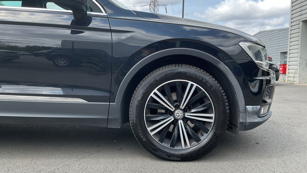 Volkswagen Tiguan Se Navigation Black #26