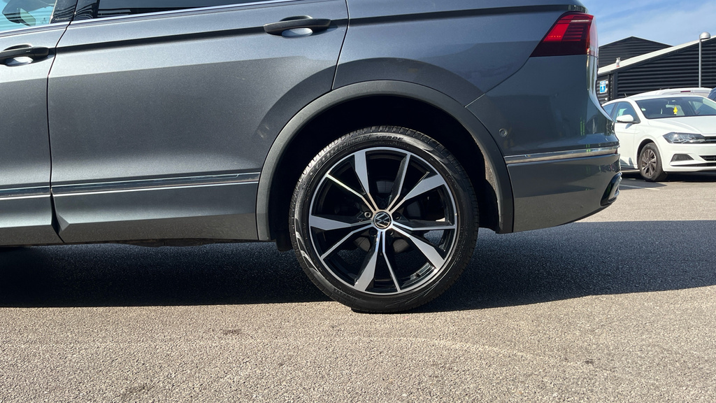 Volkswagen Tiguan Allspace Elegance Grey #19