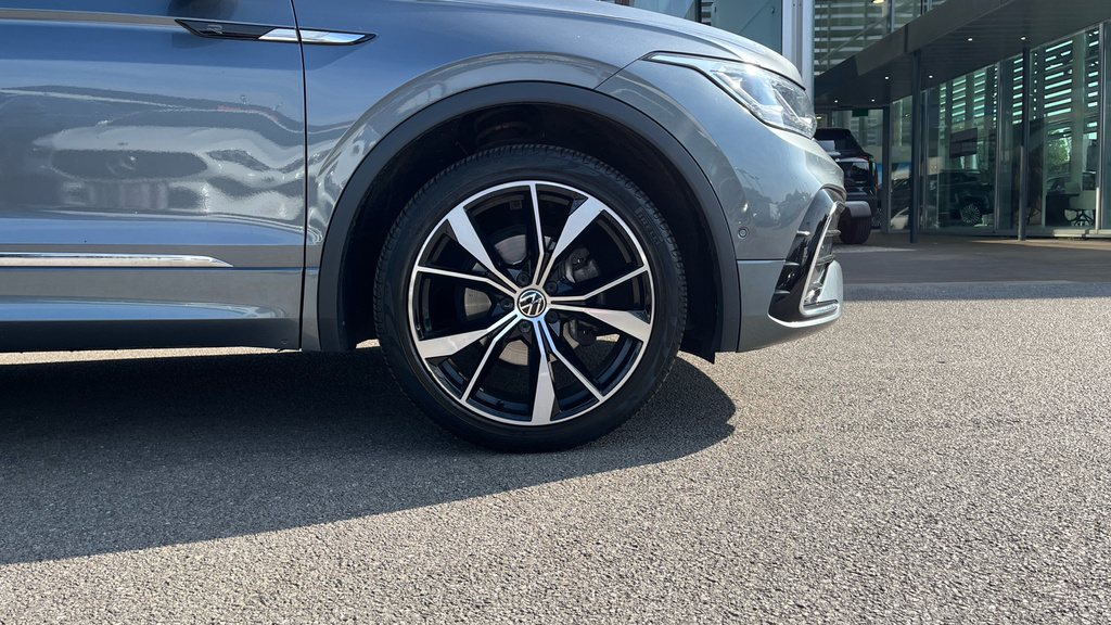 Volkswagen Tiguan Allspace Elegance Grey #17