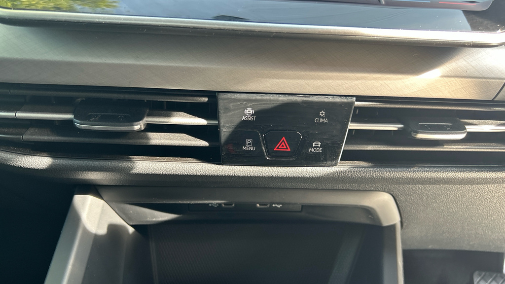 Volkswagen Golf 1.5 Tsi 150 Match Grey #47