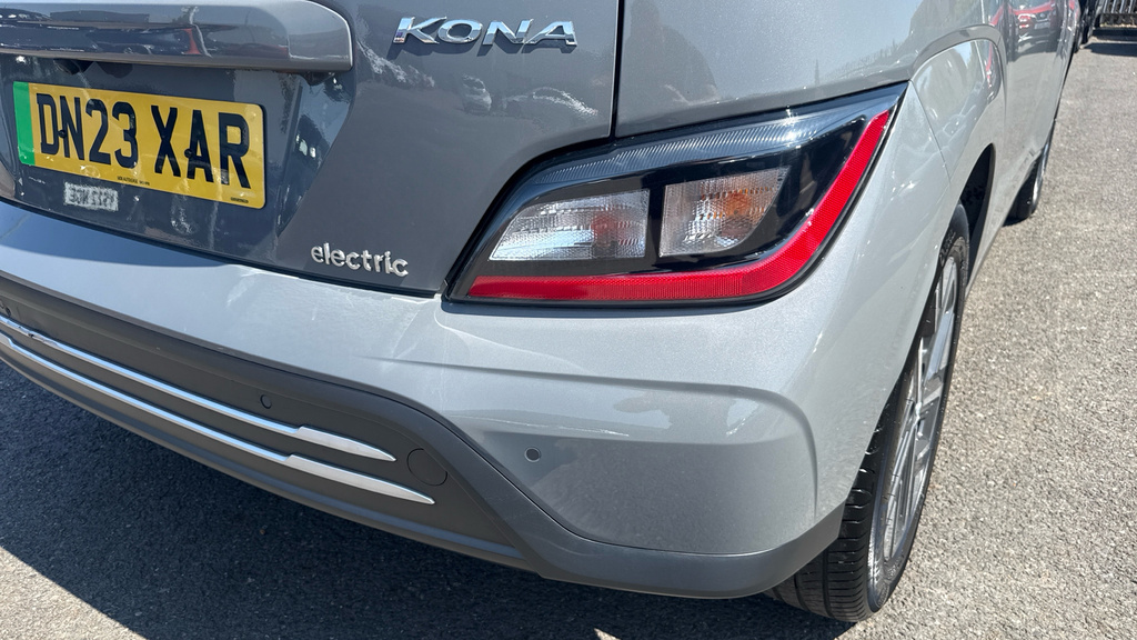 Hyundai Kona Premium Grey #27