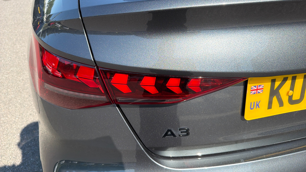 Audi A3 A3 S3 Tfsi Quattro 333 Black Edition S Tronic Red #38