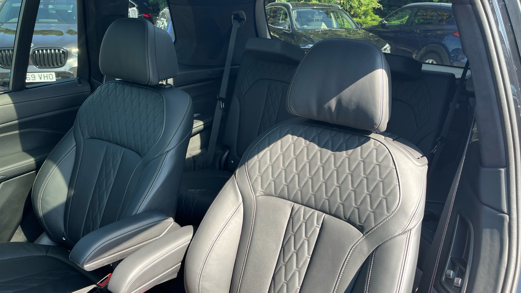 BMW X7 Xdrive40d Mht M Sport Step 6 Seat Black #22