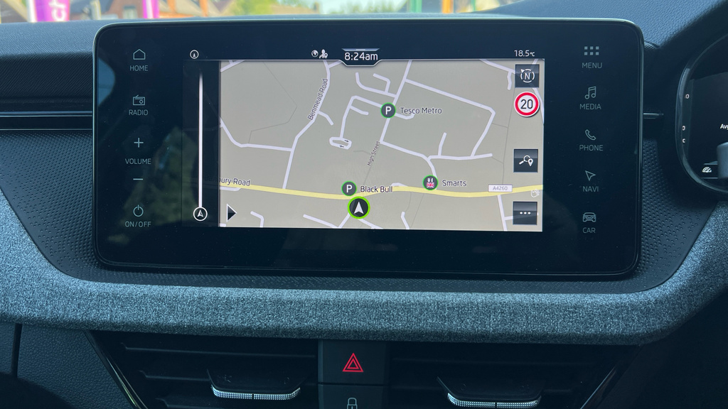Skoda Scala Se Edition 1.0 Tsi 116 Ps Dsg White #23