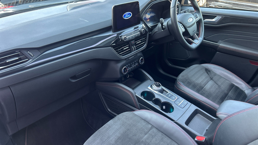 Ford Kuga 1.5 Ecoboost 150 St-line X Edition White #10