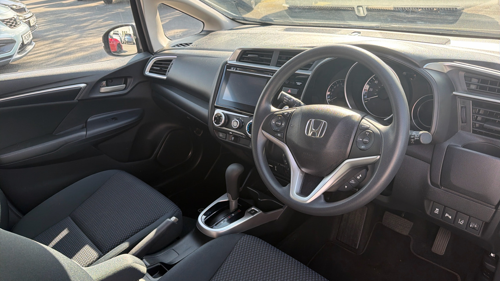 Honda Jazz I-vtec Se Navi Blue #17