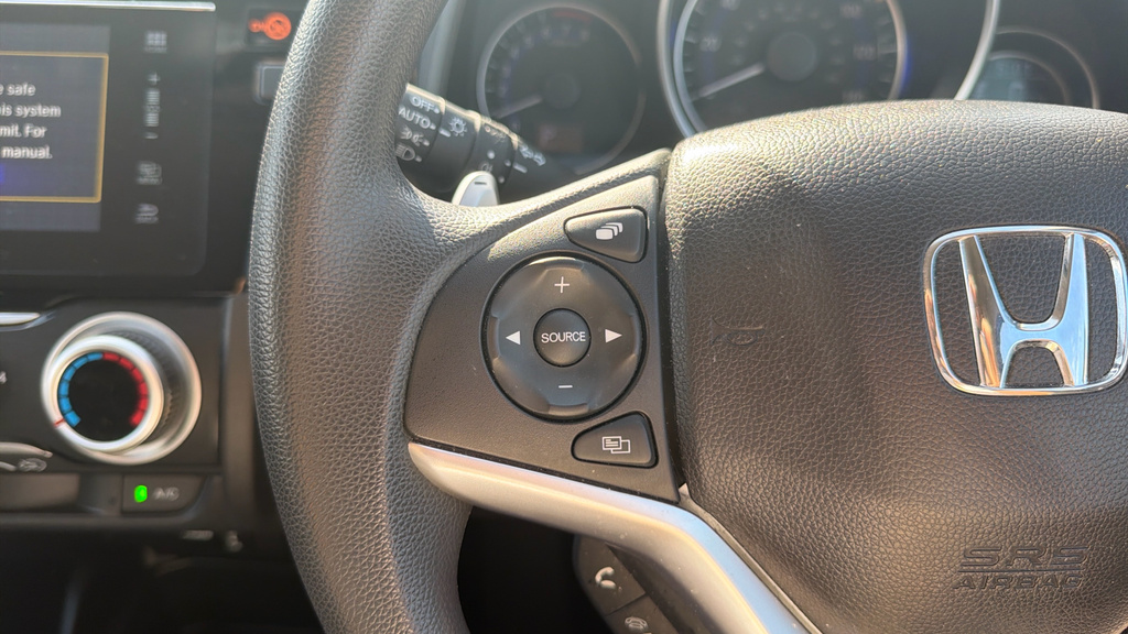 Honda Jazz I-vtec Se Navi Blue #26