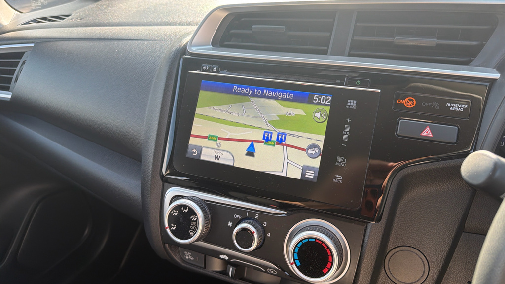Honda Jazz I-vtec Se Navi Blue #13