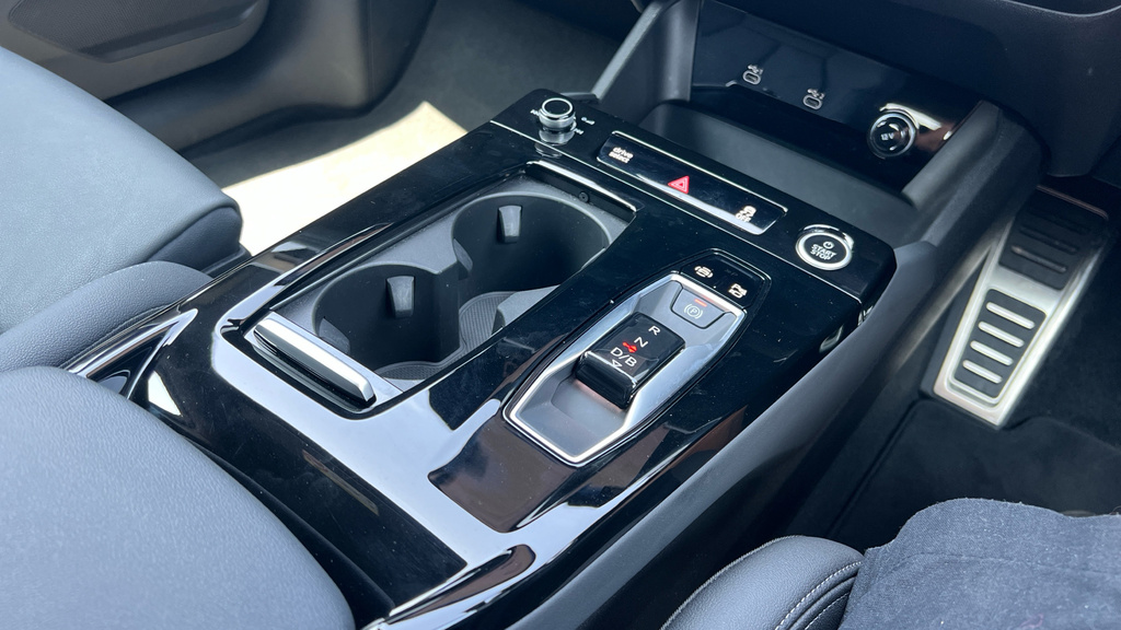 Audi Q6 E-Tron Q6 Suv Edition 1 E-tron Quattro 285,00 Kw White #25