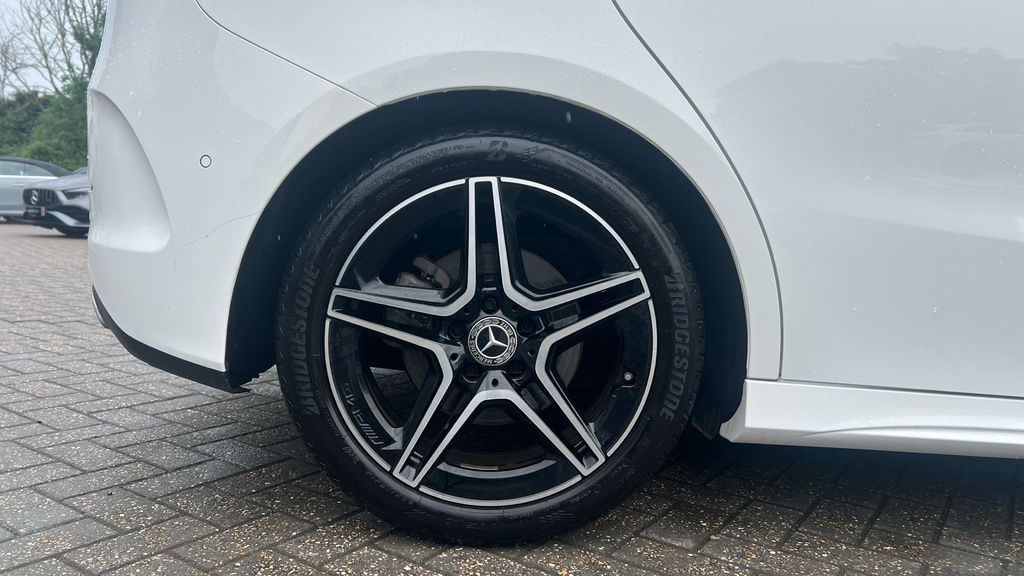 Mercedes-Benz B Class B 200 Amg Line Premium M Black #29
