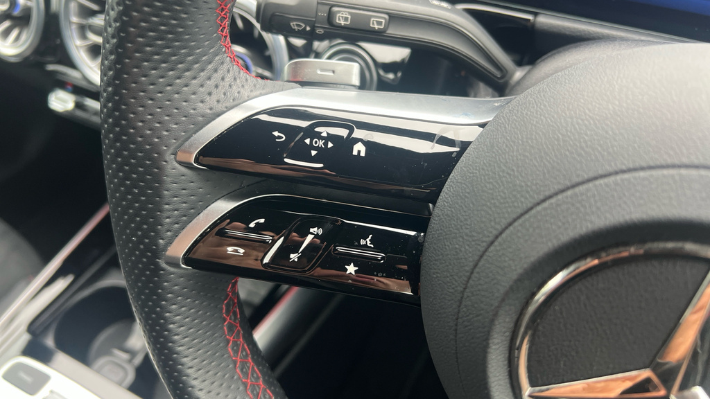 Mercedes-Benz B Class B 200 Amg Line Premium M Black #60