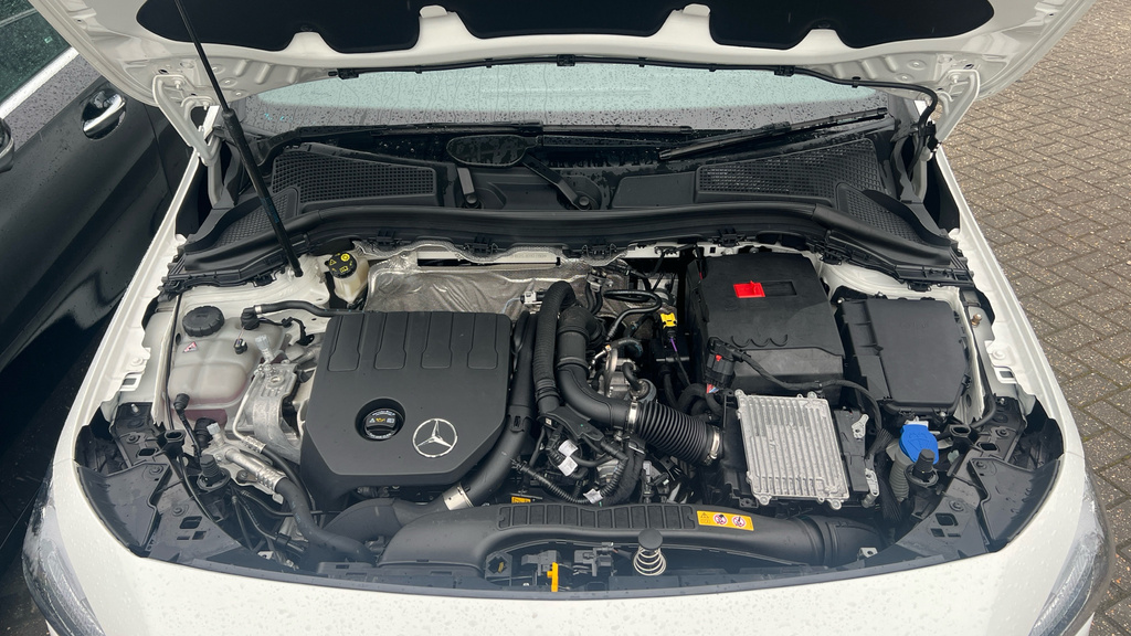 Mercedes-Benz B Class B 200 Amg Line Premium M Black #26