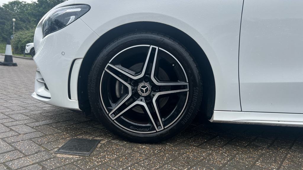 Mercedes-Benz B Class B 200 Amg Line Premium M Black #27
