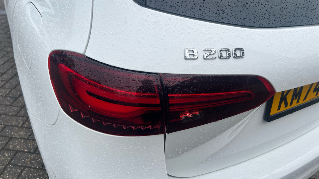 Mercedes-Benz B Class B 200 Amg Line Premium M Black #35