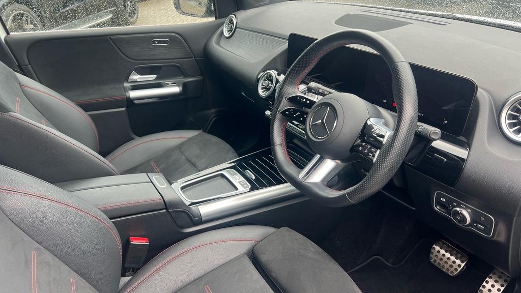 Mercedes-Benz B Class B 200 Amg Line Premium M Black #14