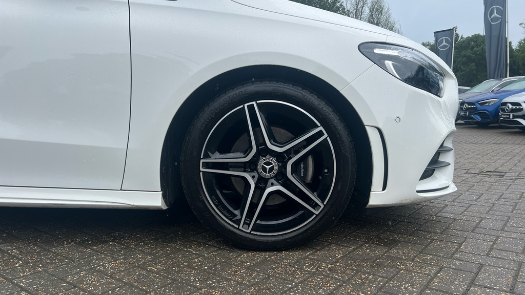 Mercedes-Benz B Class B 200 Amg Line Premium M Black #30