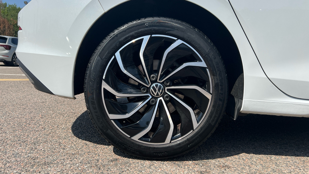 Volkswagen Golf 2.0 Tsi 320 R 4Motion Dsg Black #21