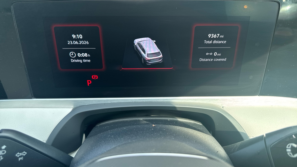 Volkswagen Passat 1.5 Etsi 150Ps Elegance Dsg Red #13