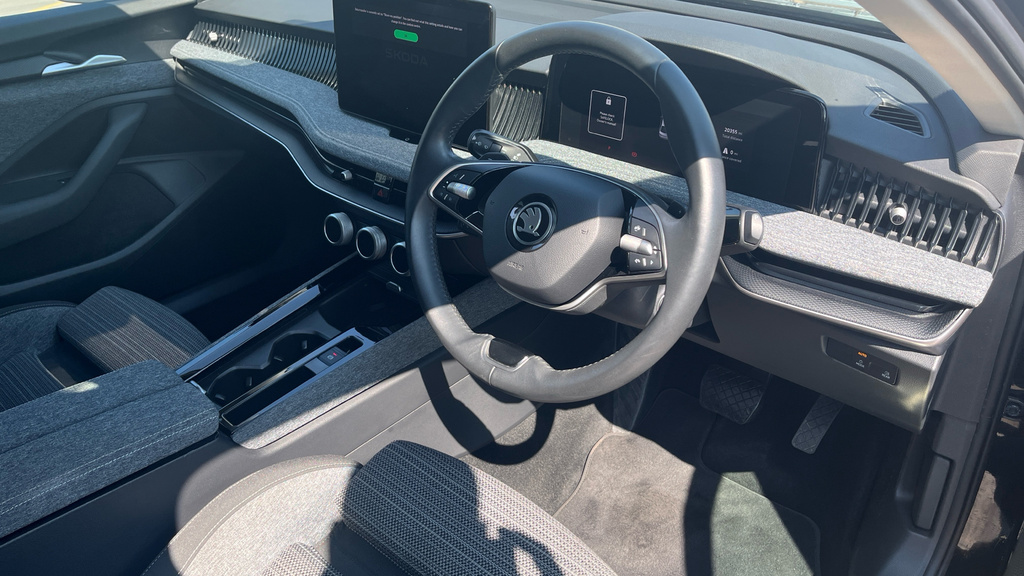 Skoda Superb 2.0 Tdi Se L Dsg Silver #11
