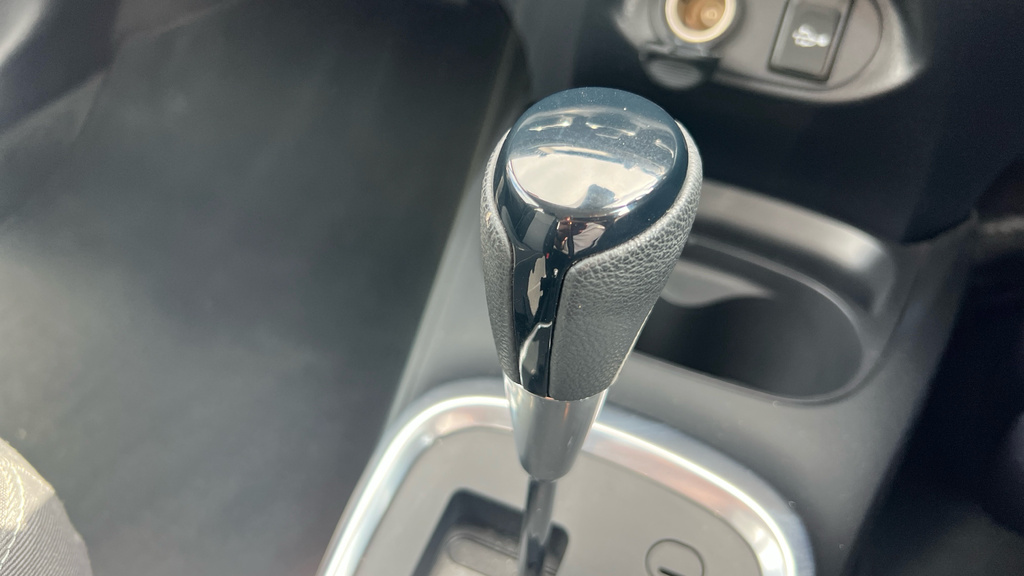 Toyota Yaris Grey #36