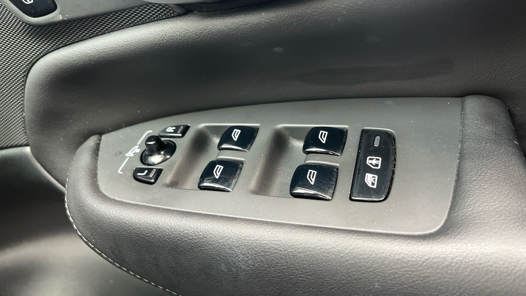 Volvo XC90 Ultimate B5 Awd 250 Hp 7 Seat Grey #30