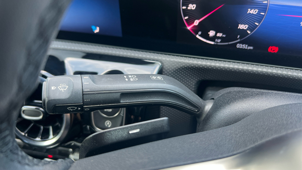 Mercedes-Benz CLA Class 180 Amg Line Premium Tip Black #52