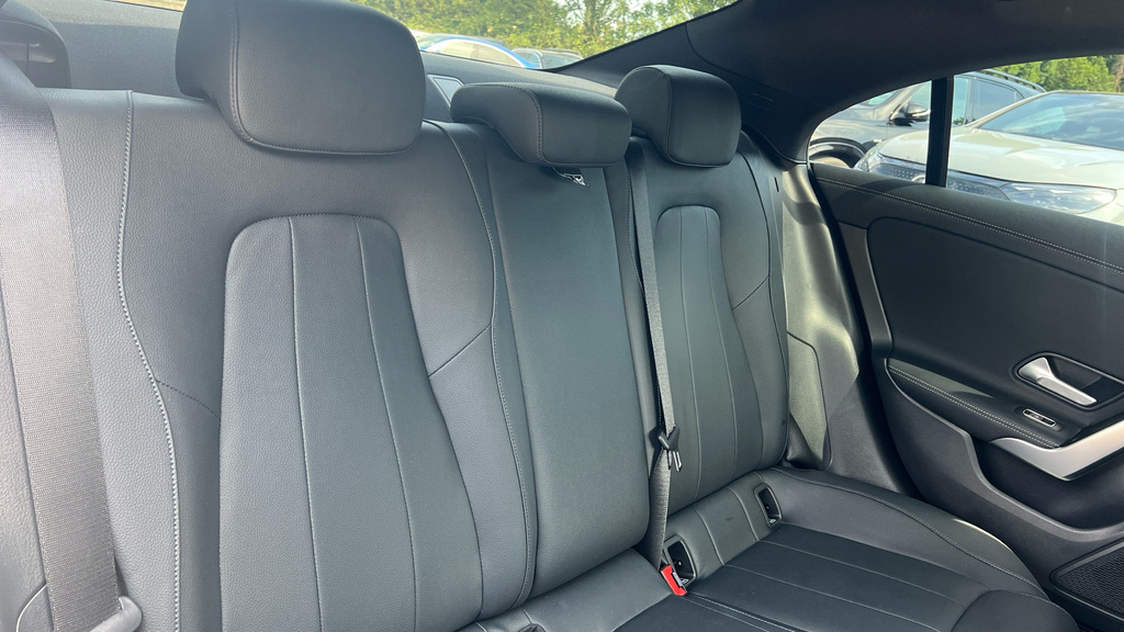 Mercedes-Benz CLA Class 180 Amg Line Premium Tip Black #28