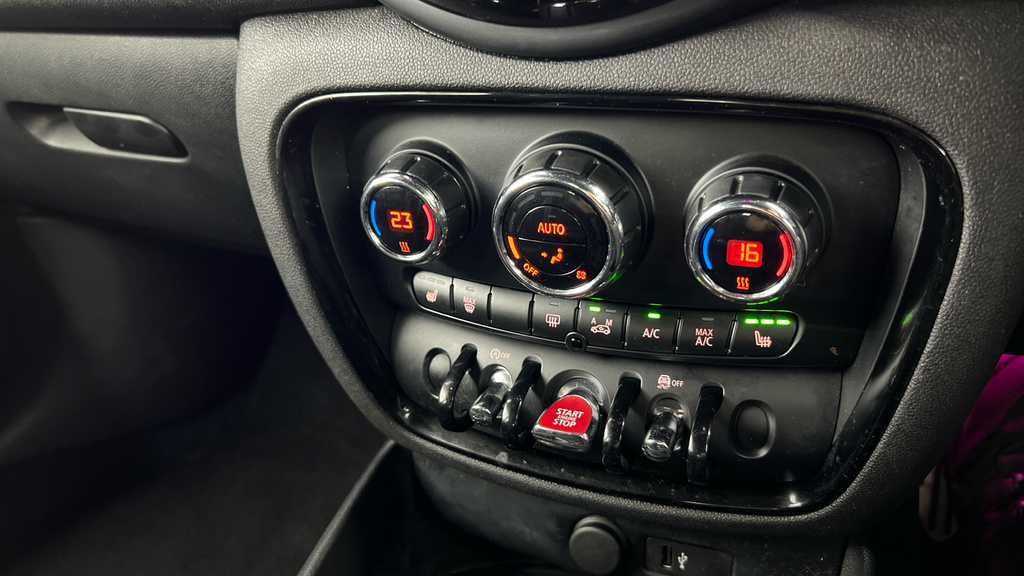 Mini Clubman Cooper Exclusive Black #18
