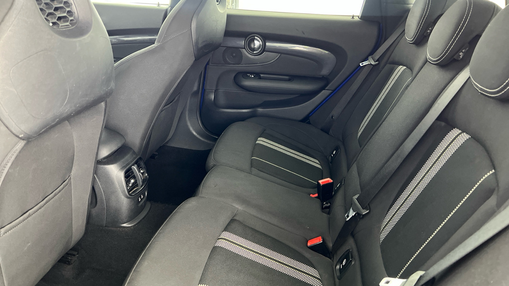 Mini Clubman Cooper Exclusive Black #20