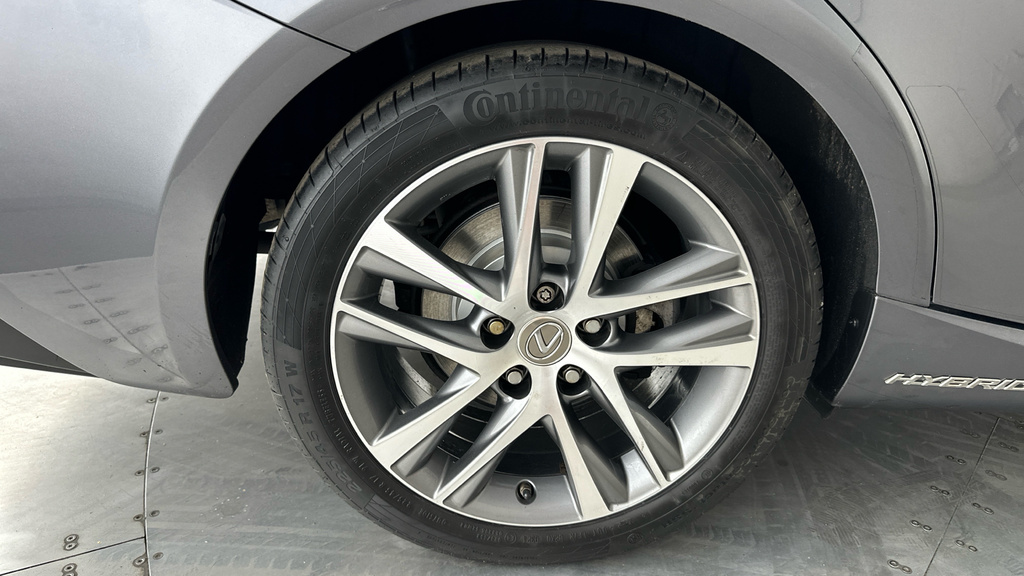 Lexus IS 300H F-sport Cvt Premium Pack Grey #23