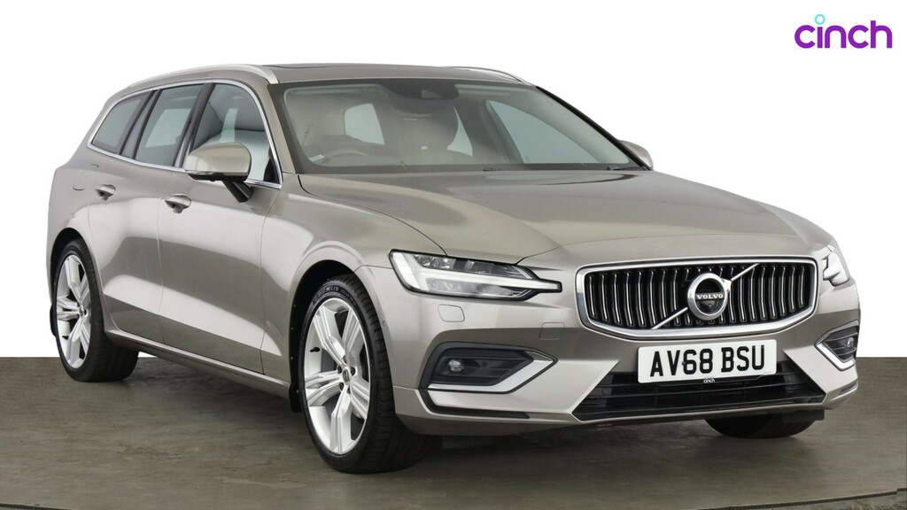 Volvo V60 D4 Inscription Black #1