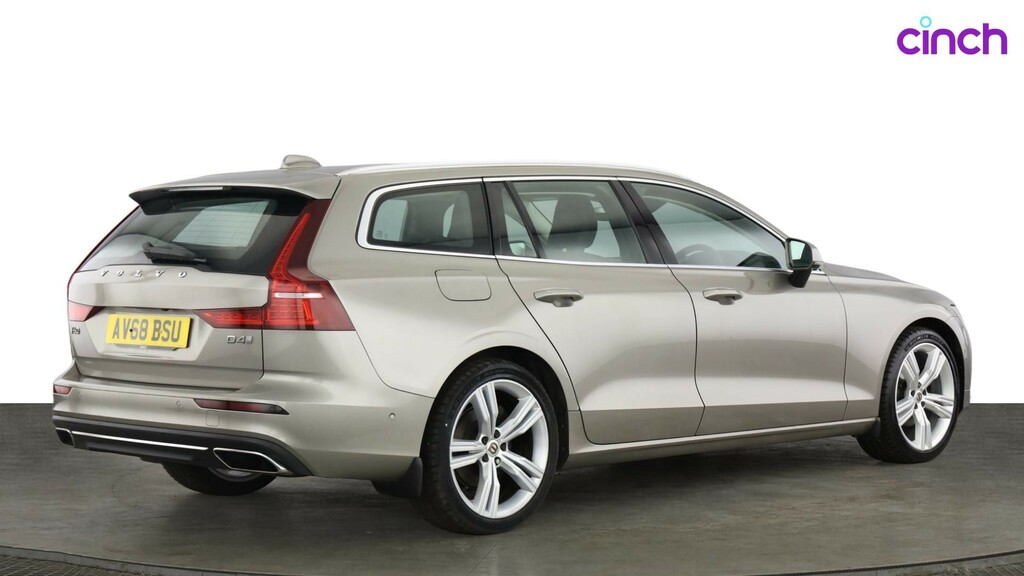 Volvo V60 D4 Inscription Black #3