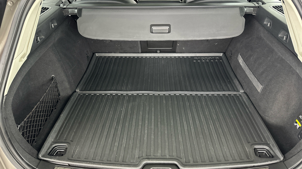 Volvo V60 D4 Inscription Black #22