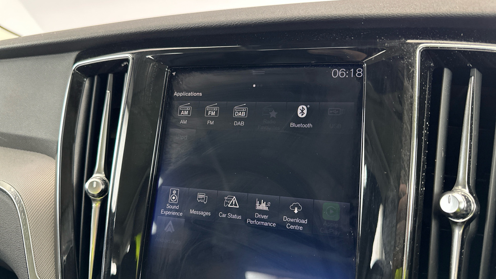 Volvo V60 D4 Inscription Black #17