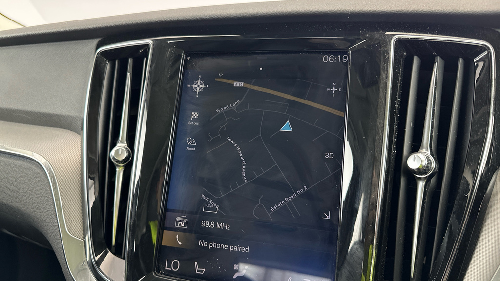 Volvo V60 D4 Inscription Black #18