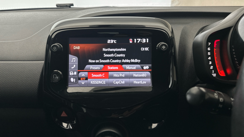 Citroen C1 1.0 Vti Urban Ride White #13