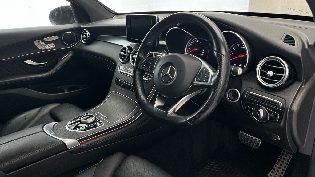 Mercedes-Benz GLC Class Amg Glc 63 S 4Matic Premium Green #11