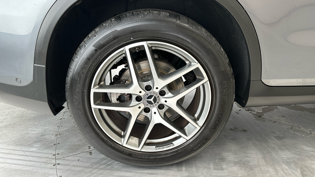 Mercedes-Benz GLC Class Amg Glc 63 S 4Matic Premium Green #25