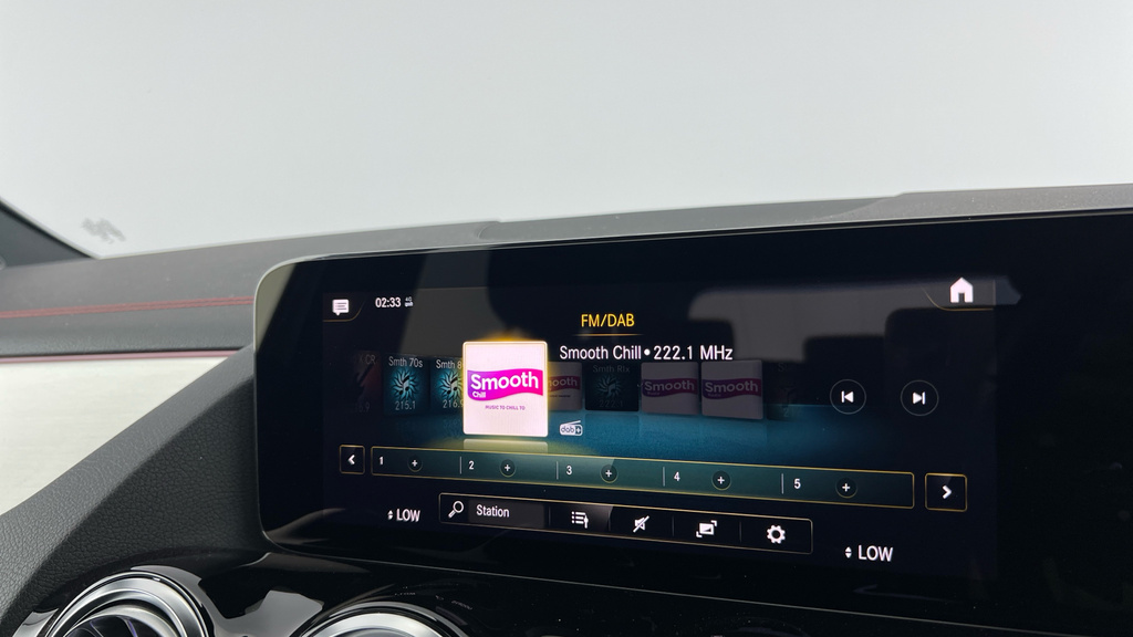 Mercedes-Benz EQA Eqa 250 140Kw Amg Line Executive 70.5Kwh White #25