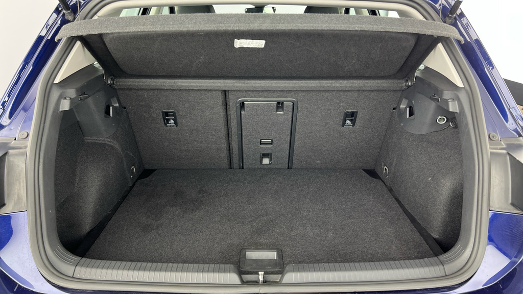 Volkswagen Golf 1.5 Tsi Style Edition Grey #24