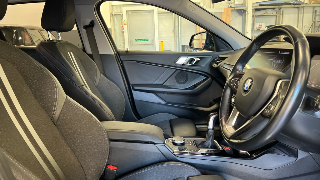BMW 1 Series M135i Xdrive White #19