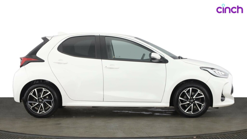 Toyota Yaris Yaris Dynamic Hev Cvt White #2