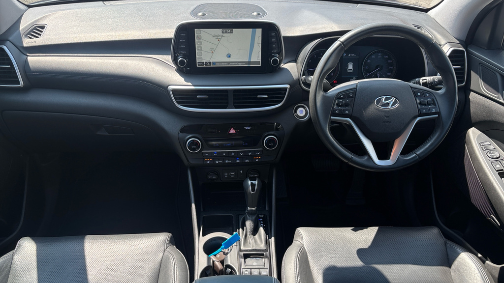 Hyundai Tucson 2.0 Crdi Premium Se White #18