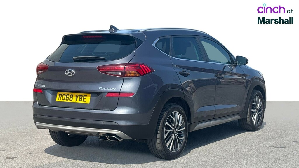 Hyundai Tucson 2.0 Crdi Premium Se White #3