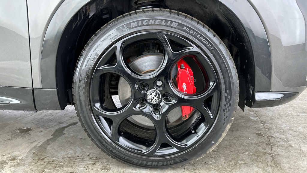 Alfa Romeo Tonale 1.5 Mhev Veloce Red #32