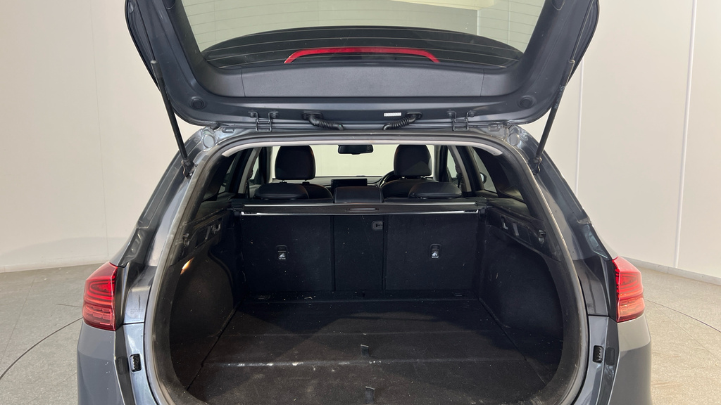 Kia Ceed Gt-line 1.4 T-gdi White #25