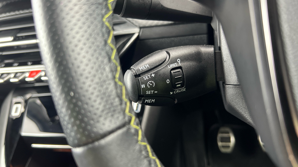 Peugeot 208 1.2 Puretech Active Premium Yellow #13