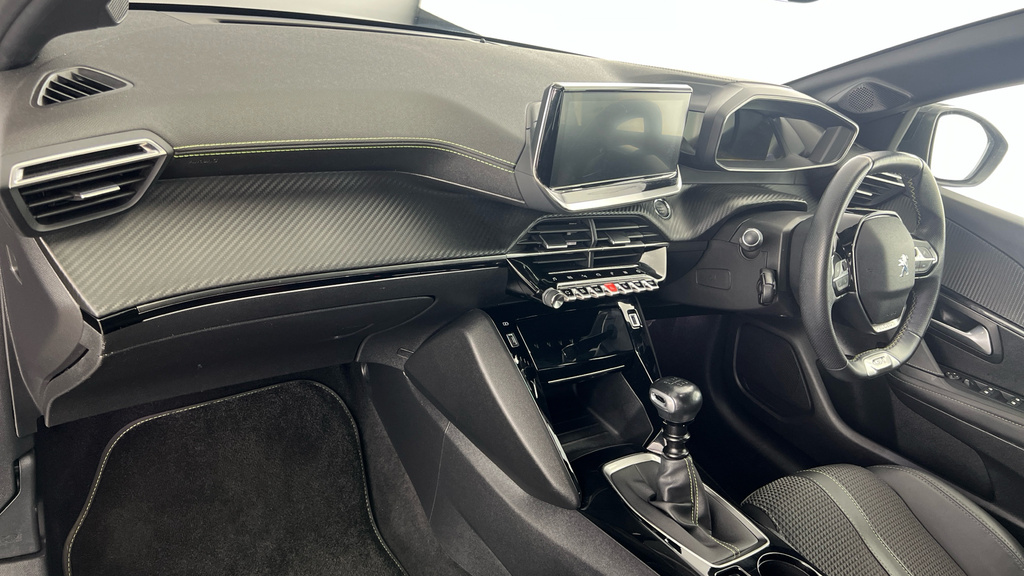 Peugeot 208 1.2 Puretech Active Premium Yellow #10