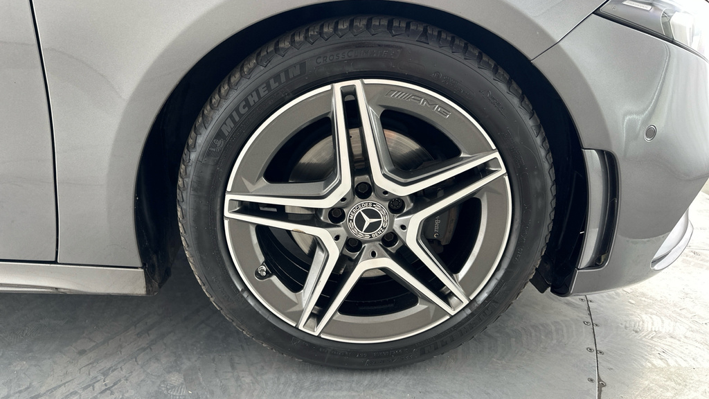 Mercedes-Benz A Class 2.0 A 200 D Amg Line 148 Bhp Black #27
